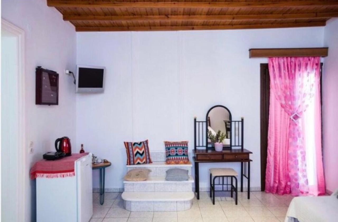 Cosy Near Super Paradise